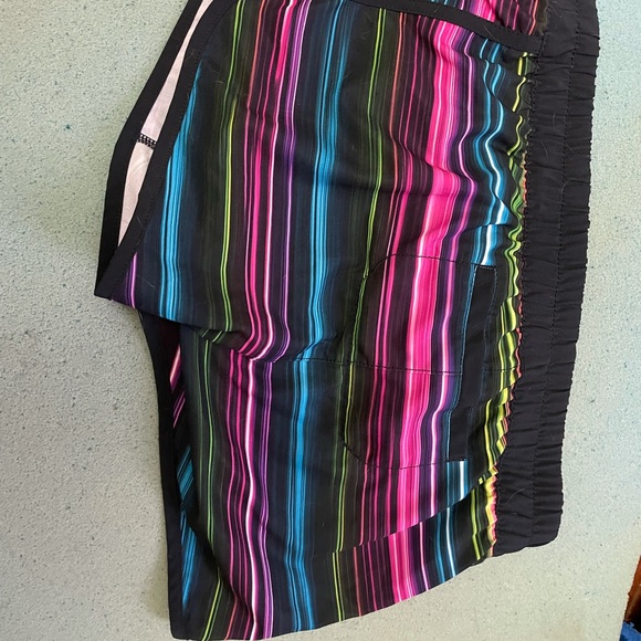 Hurley swim shorts - Picture 4 of 5